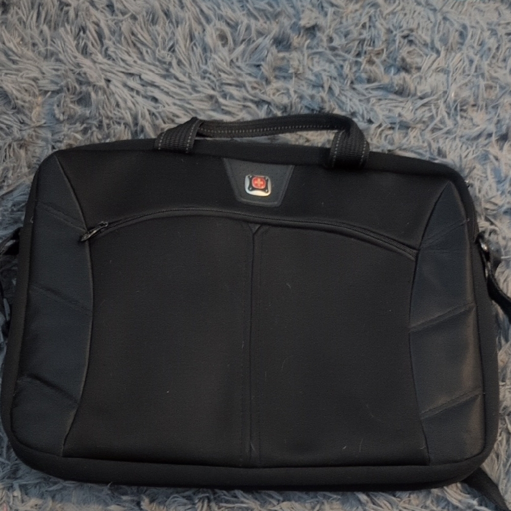Swissgear Laptop/ soft shell briefcase bag, black